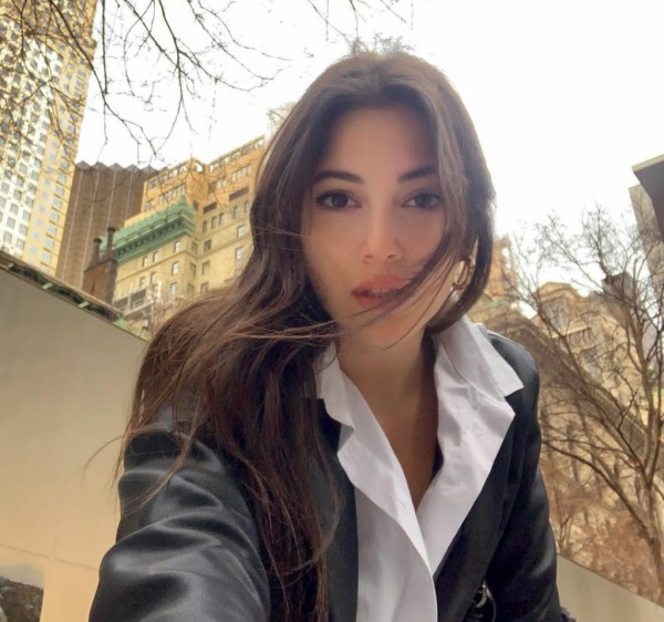 صور معلومات عن جيميري جومالي Cemre Gümeli ويكيبيديا بطلة مسلسل بربروس مريم زوجة خضر